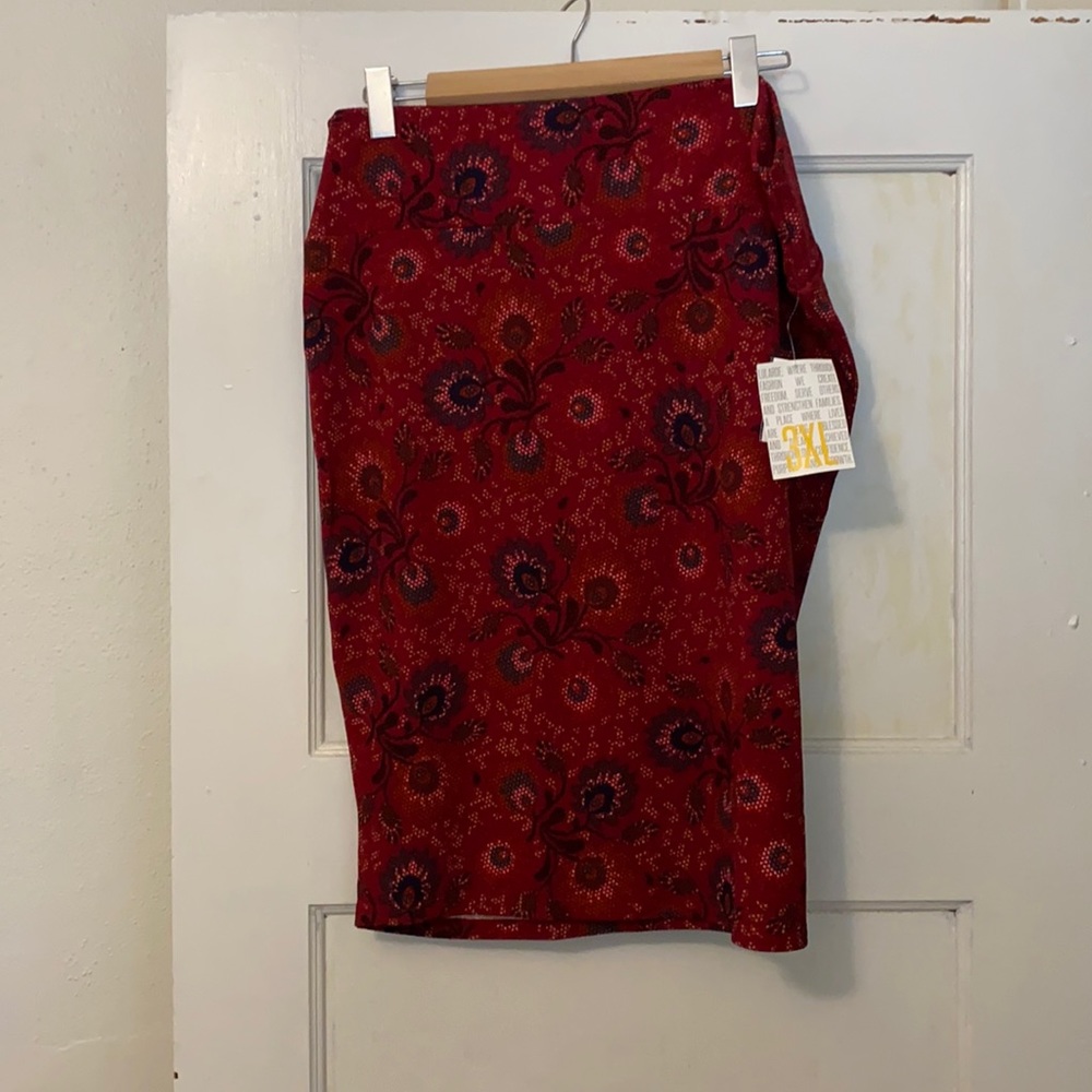BNWT 3X Lularoe Cassie ❤️